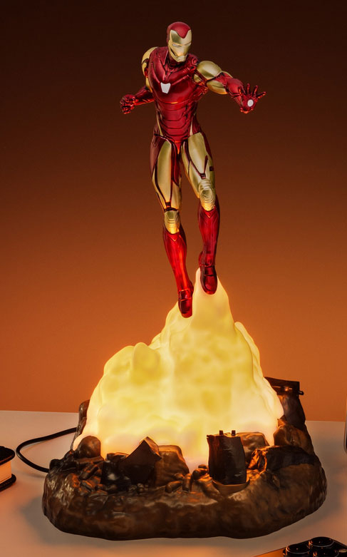 Paladone Lampada Marvel - Iron Man Diorama